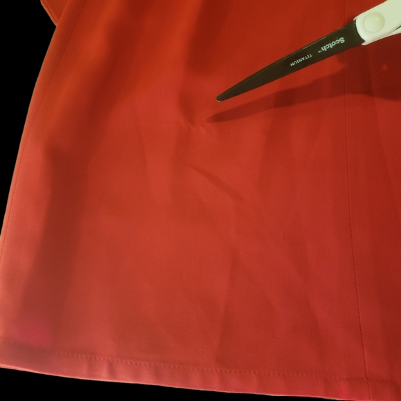 Burberry London Women's Size 6 Sleeveless Red Dress with Belt - Picture 15 of 16